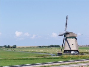 Molen langs het Noordhollands Kanaal