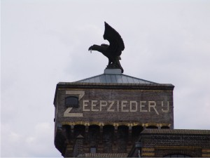 Oude zeepziederij langs de Zaan